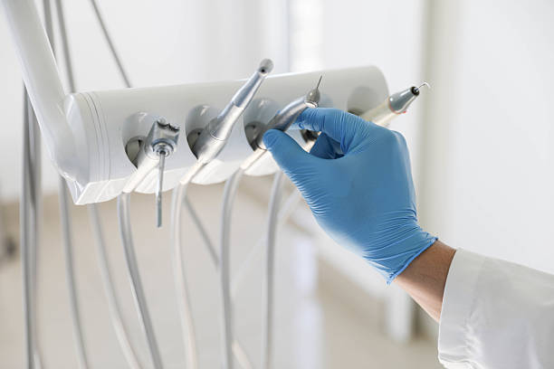 Professional Tooth Extraction technician working in Robins AFB, GA